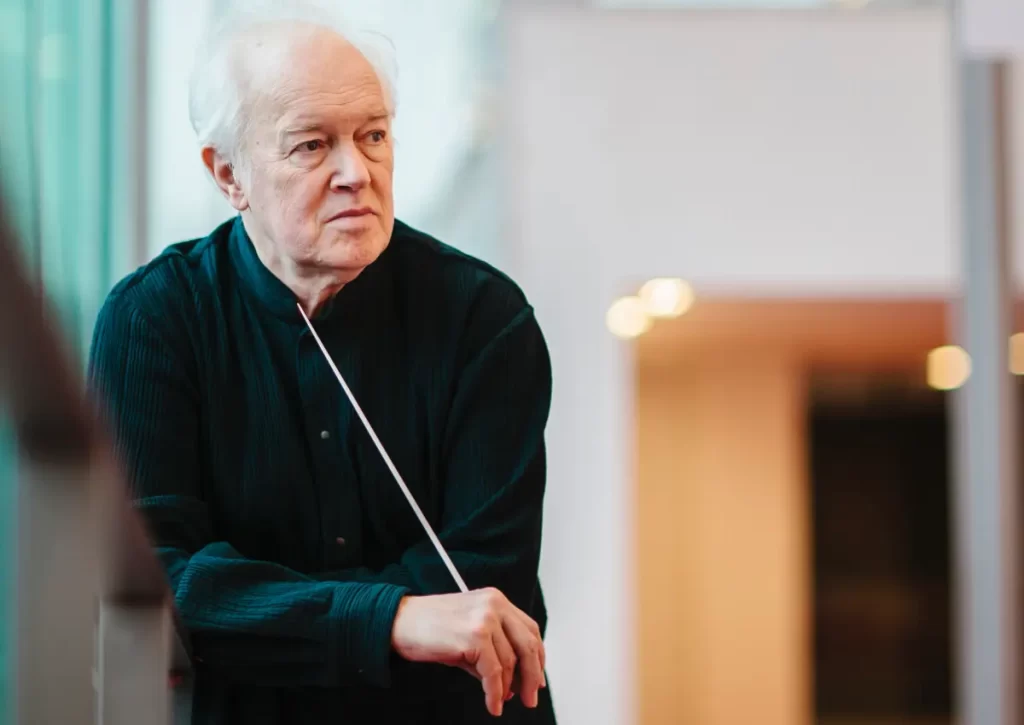 Conductor Edo de Waart Announces Retirement