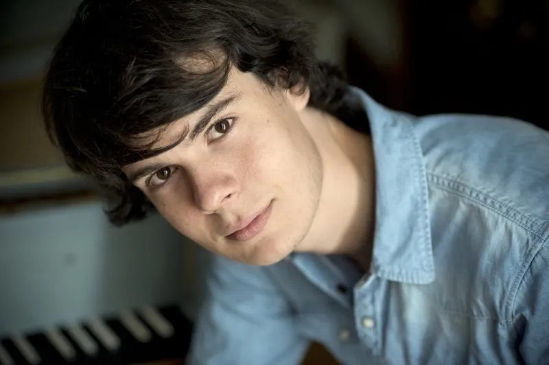 Justin Taylor at the harpsichord