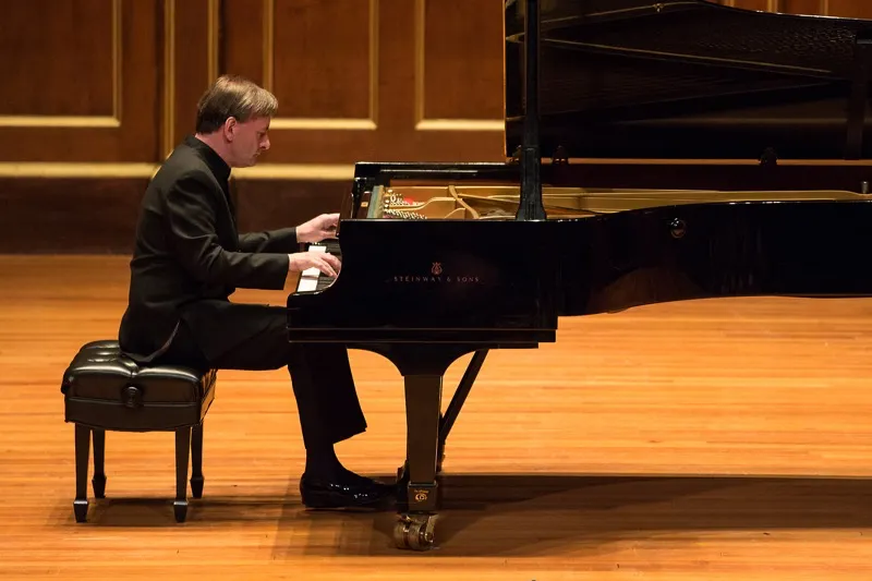Stephen Hough at the piano in concert