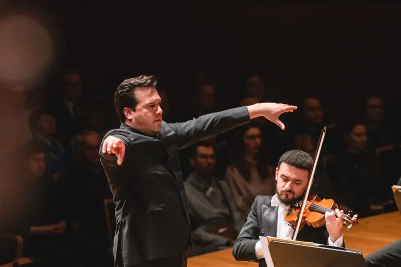 Conductor Robert Trevino
